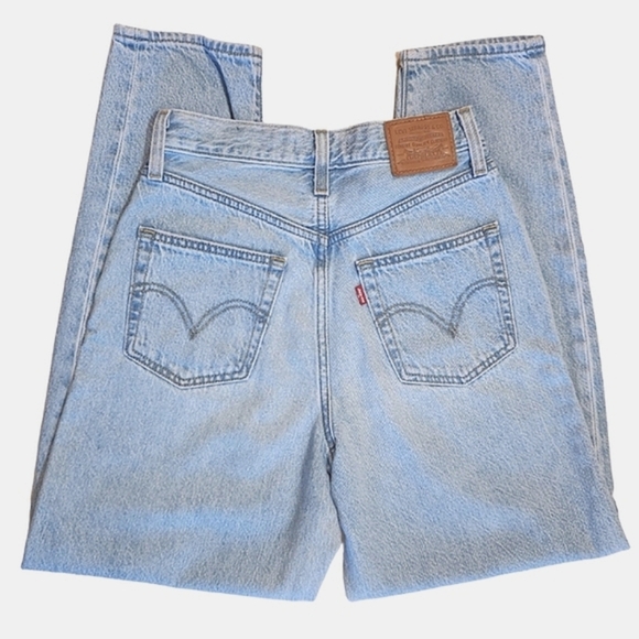 Levi's High Loose Taper Jeans Light Wash High Waist Relaxed Fit 90s Style W26 - Picture 6 of 14